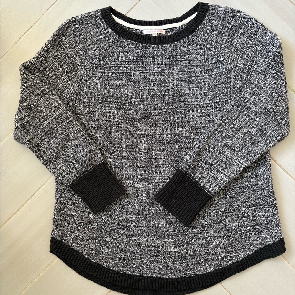 Victoria's Secret Black and Gray Crew Neck Sweater